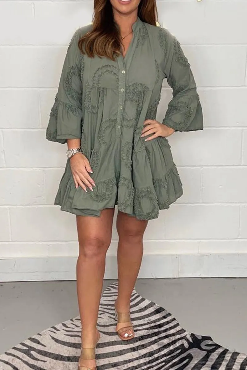 Casual round embossed dress