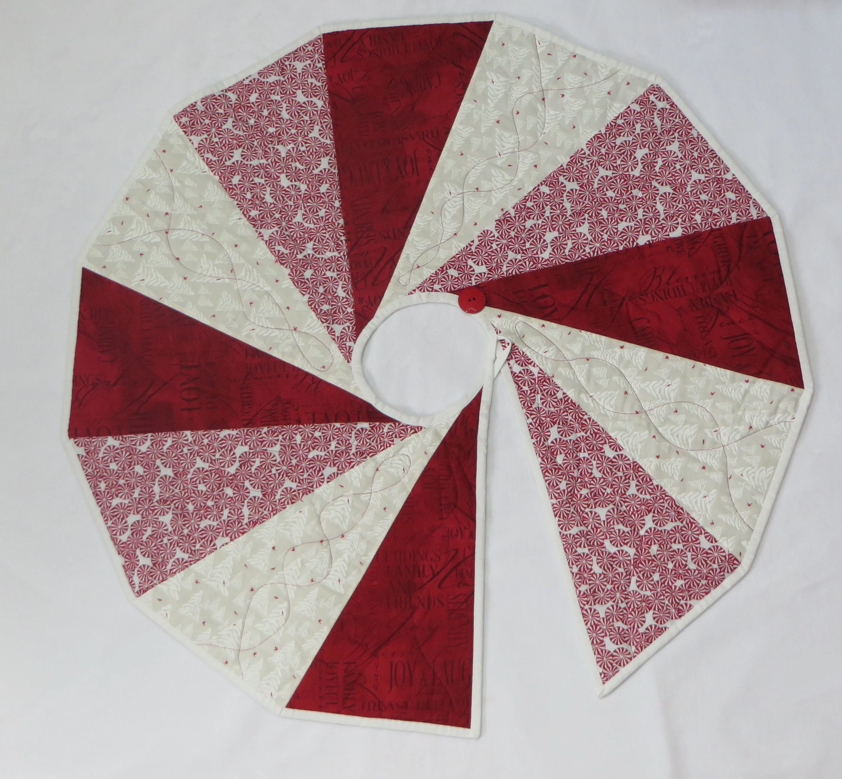 Modern Two Sided Tree Skirt Quilt Pattern