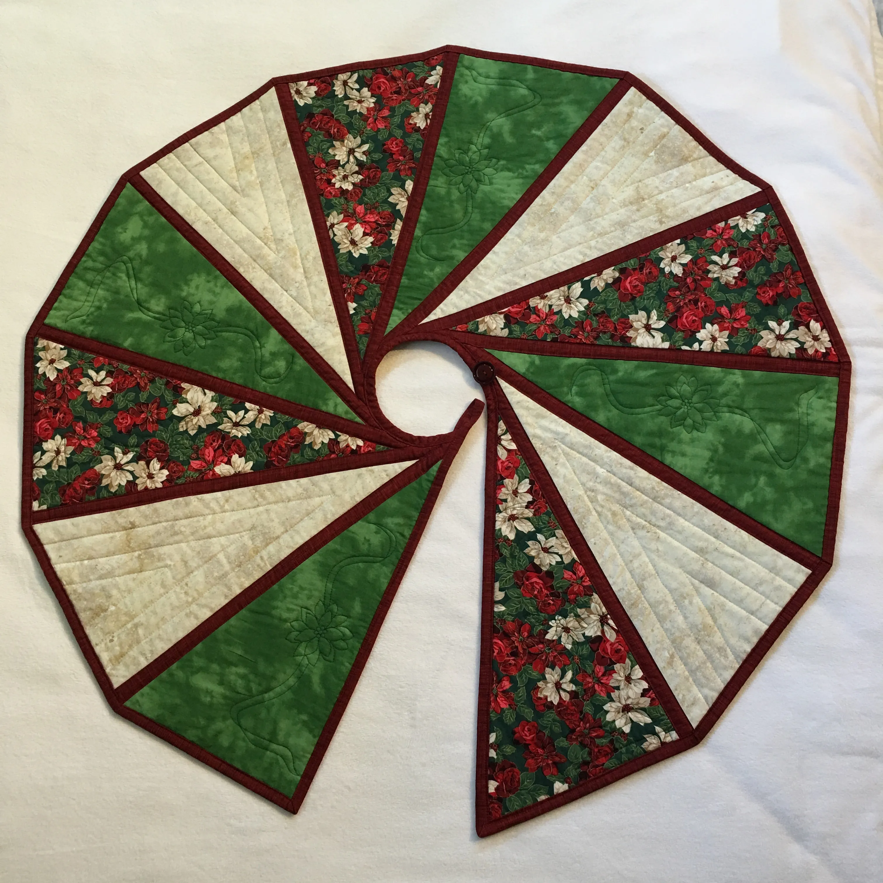 Modern Two Sided Tree Skirt Quilt Pattern