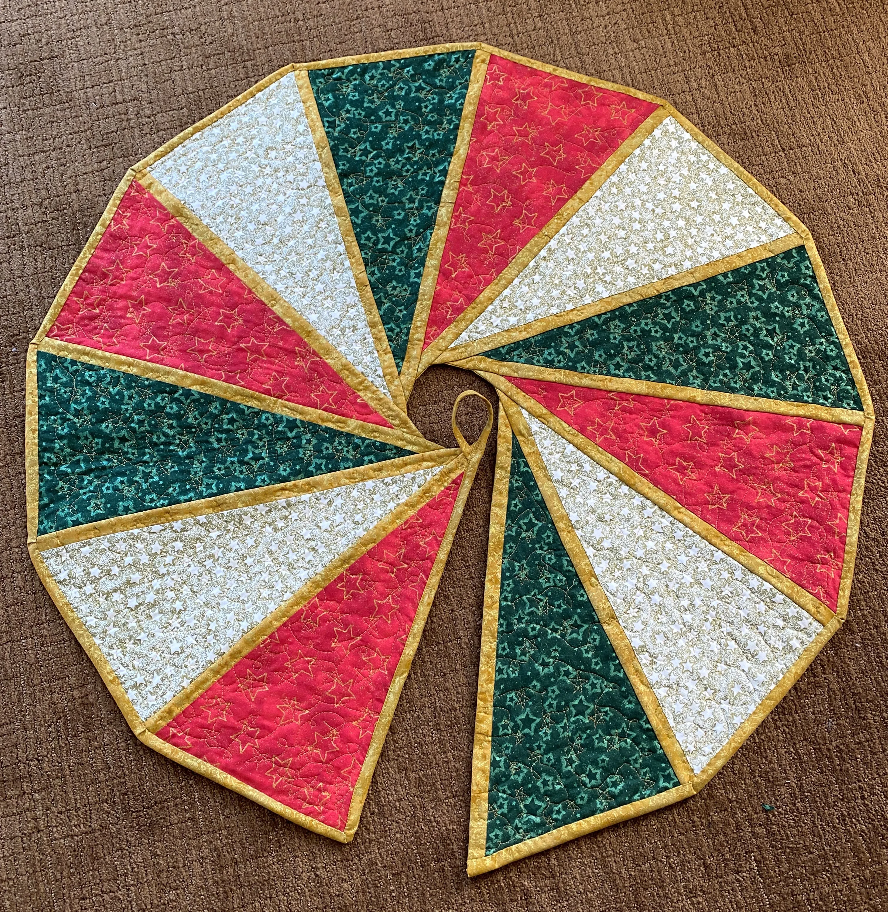 Modern Two Sided Tree Skirt Quilt Pattern