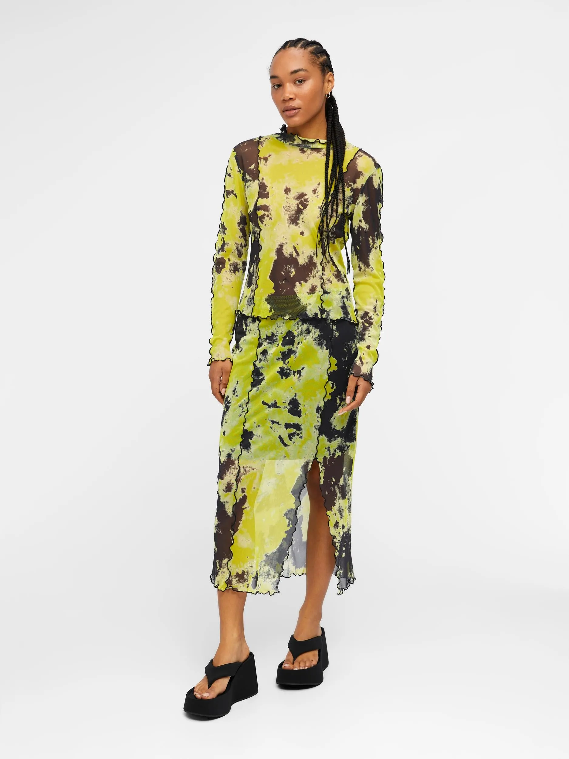 NEPA LONG MESH SKIRT (BLACK/GREEN)
