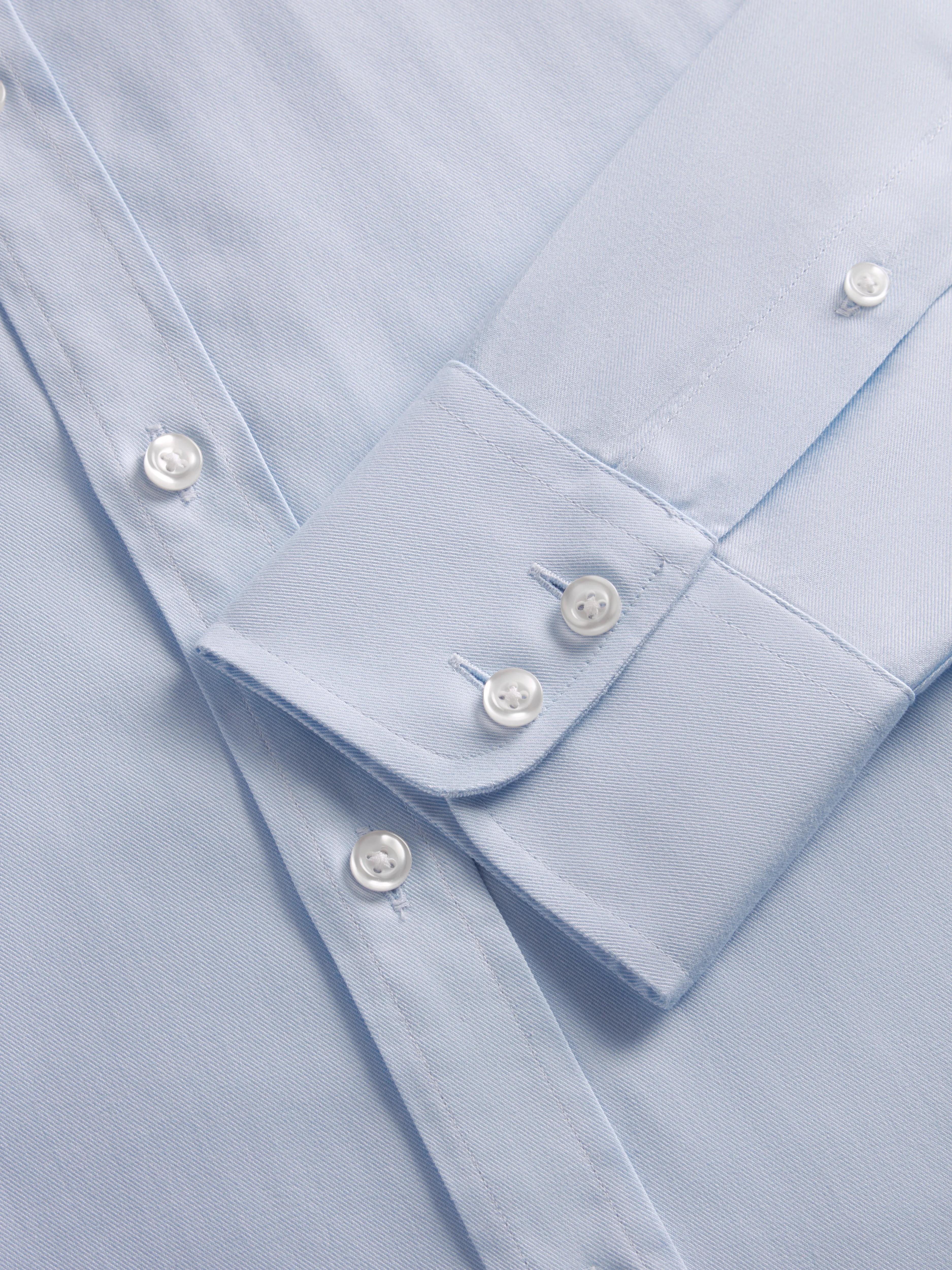 Non-Iron Light Blue Twill Slim Fit Single Cuff Cutaway Collar Shirt