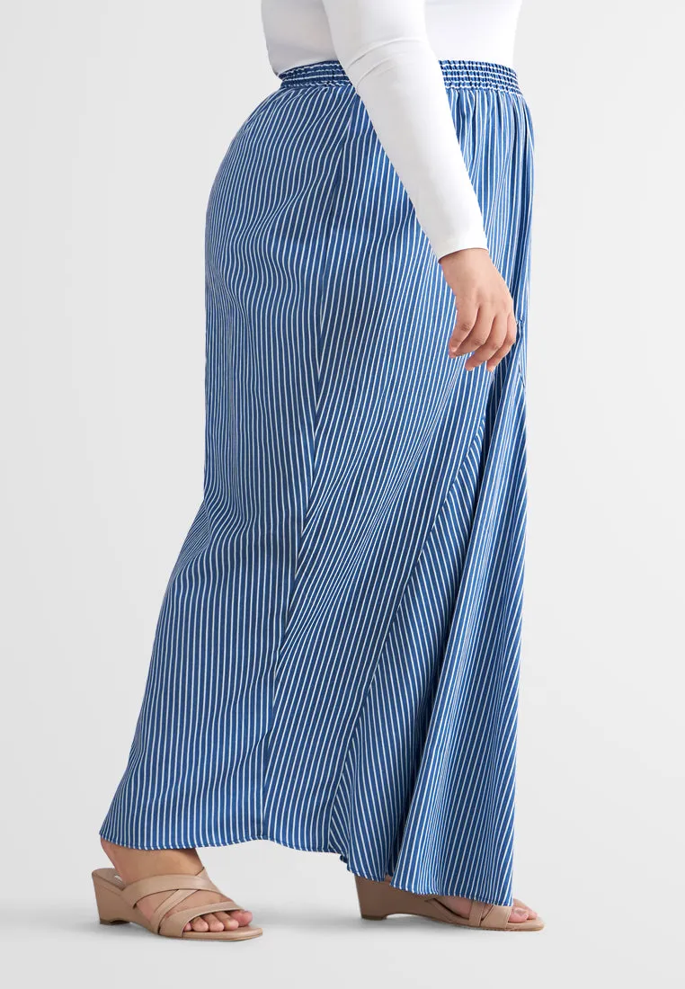 Suri Modern Striped Kurung Set