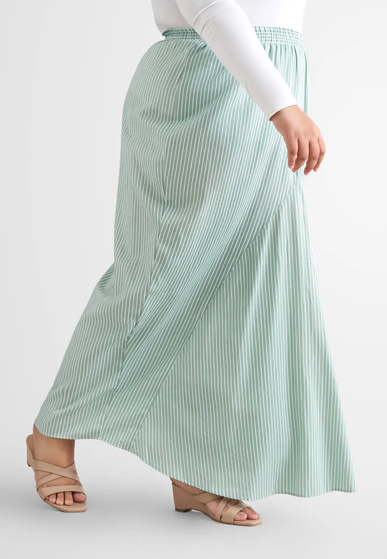 Suri Modern Striped Kurung Set