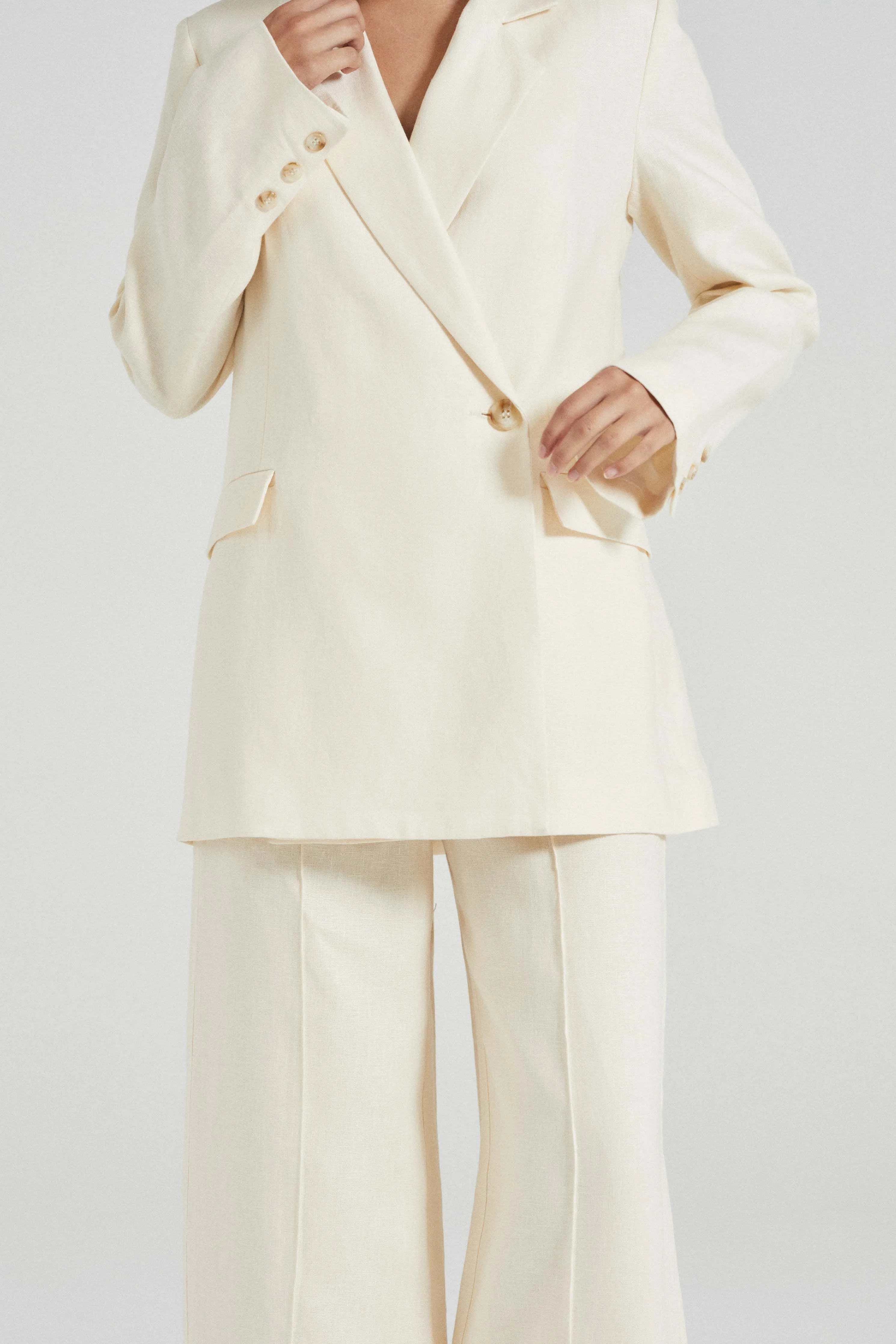 The Odette Blazer - Ivory
